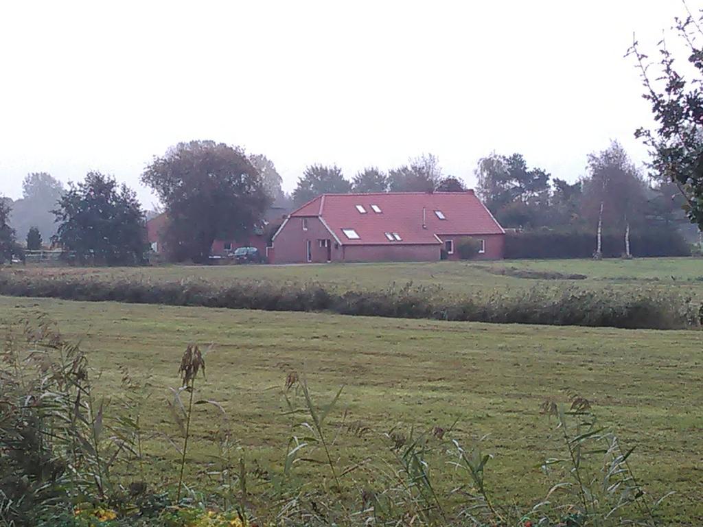 Kniepwiekerhof Neukamperfehn Kültér fotó